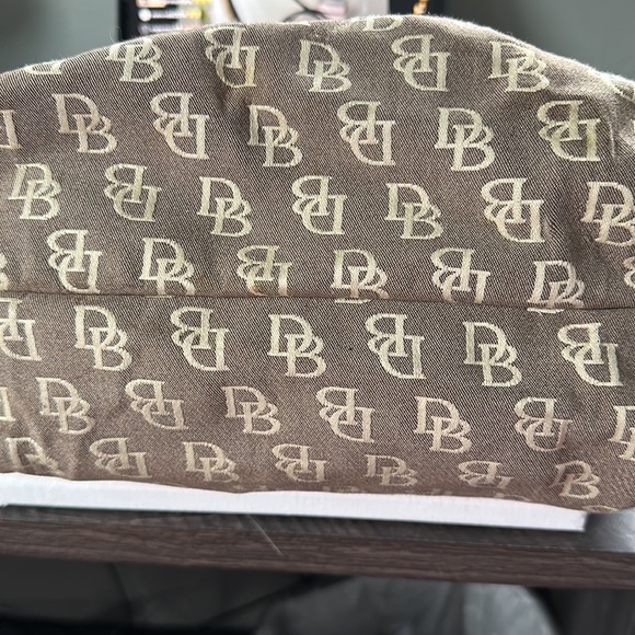 Dooney and Bourke canvas and leather bag EUC - Picture 10 of 13